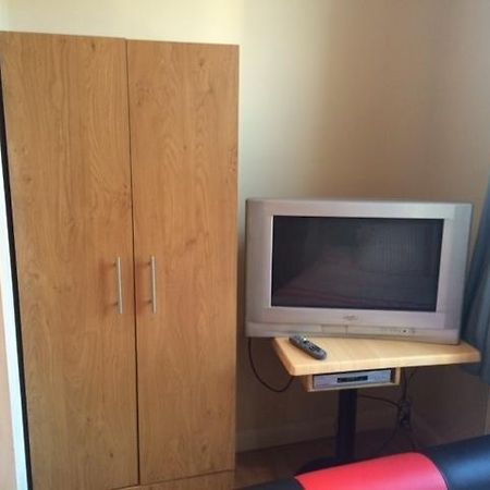 לידס Nite Inn Bed & Breakfast מראה חיצוני תמונה